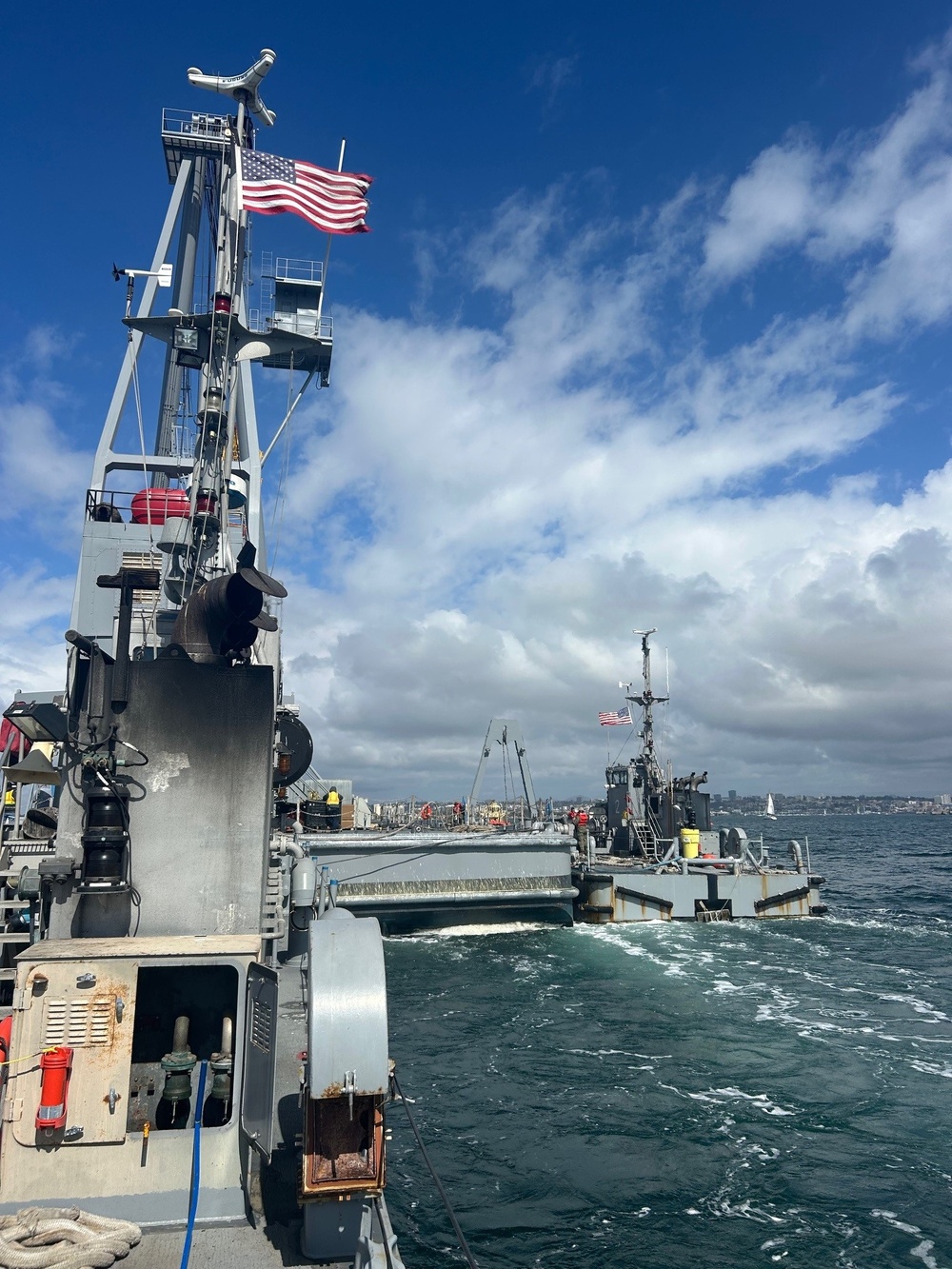 The operation was conducted by the NAVFAC YD-254 floating crane crew