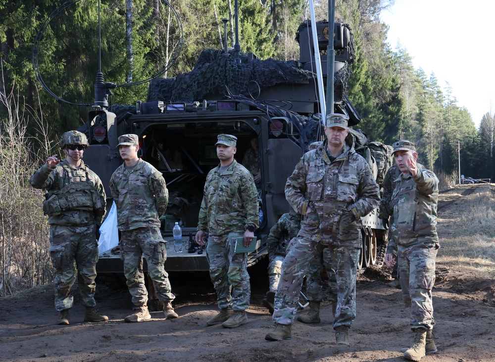 Deputy Commanding General Maneuver of V Corps visits Camp Reedo