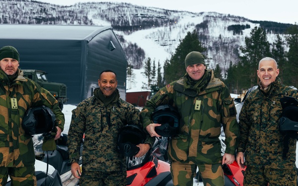 Exercise Joint Viking 25: II MEF and 2d MARDIV Leadership Visit Marines and Sailors Participating in Exercise JV25