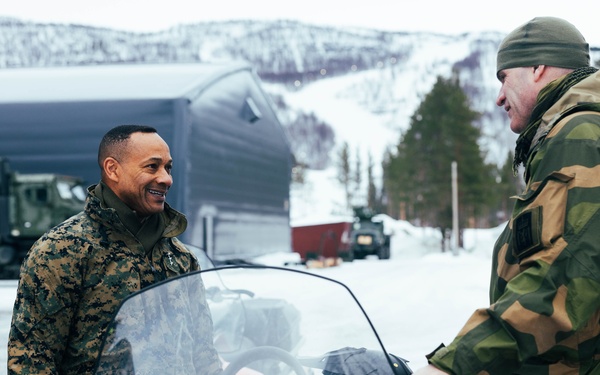 Exercise Joint Viking 25: II MEF and 2d MARDIV Leadership Visit Marines and Sailors Participating in Exercise JV25