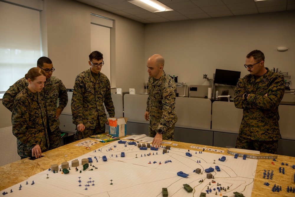 Marines Test out &quot;Down Range&quot; Wargame