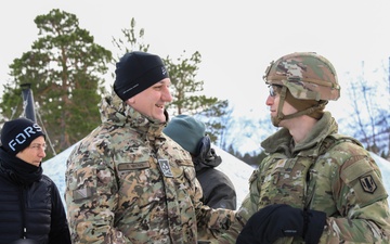 Vienna Document visitors observe U.S. Army MLRS battalion during exercise in Norway