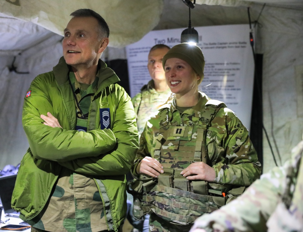 Vienna Document visitors observe U.S. Army MLRS battalion during exercise in Norway