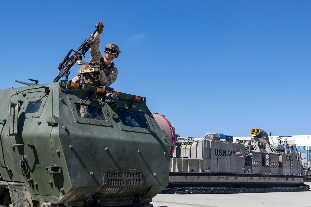 QUART 25.2: Marines and Sailors perform LCAC drills with HIMARS