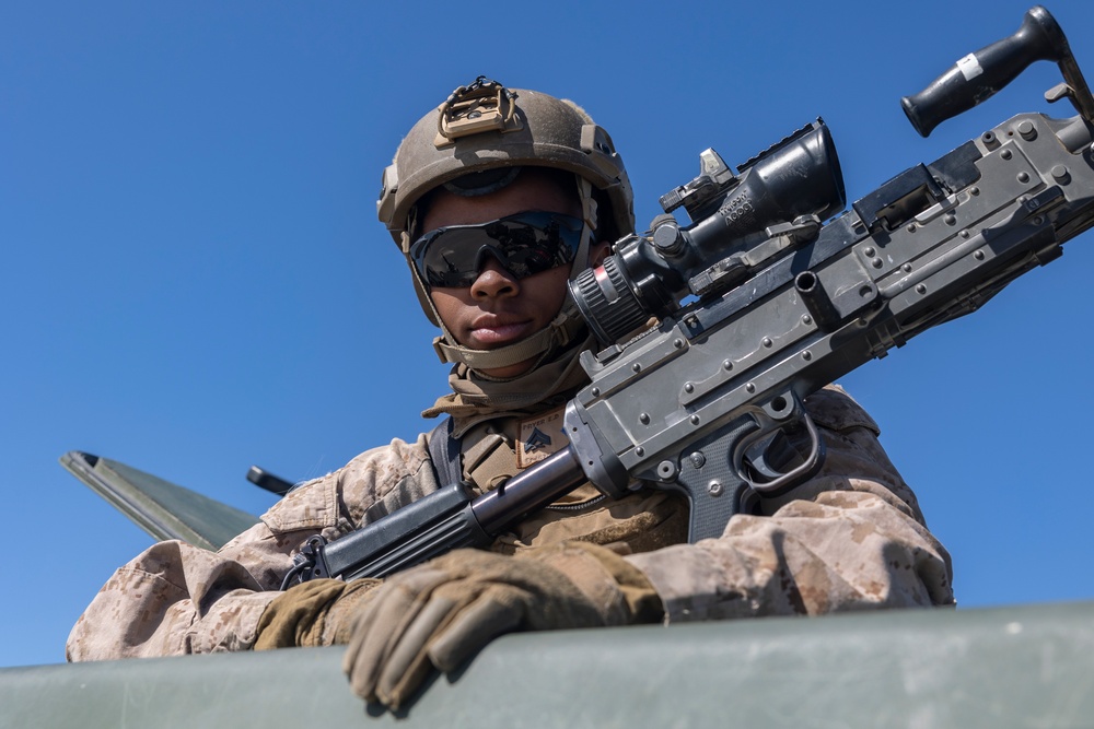 QUART 25.2: Marines and Sailors perform LCAC drills with HIMARS