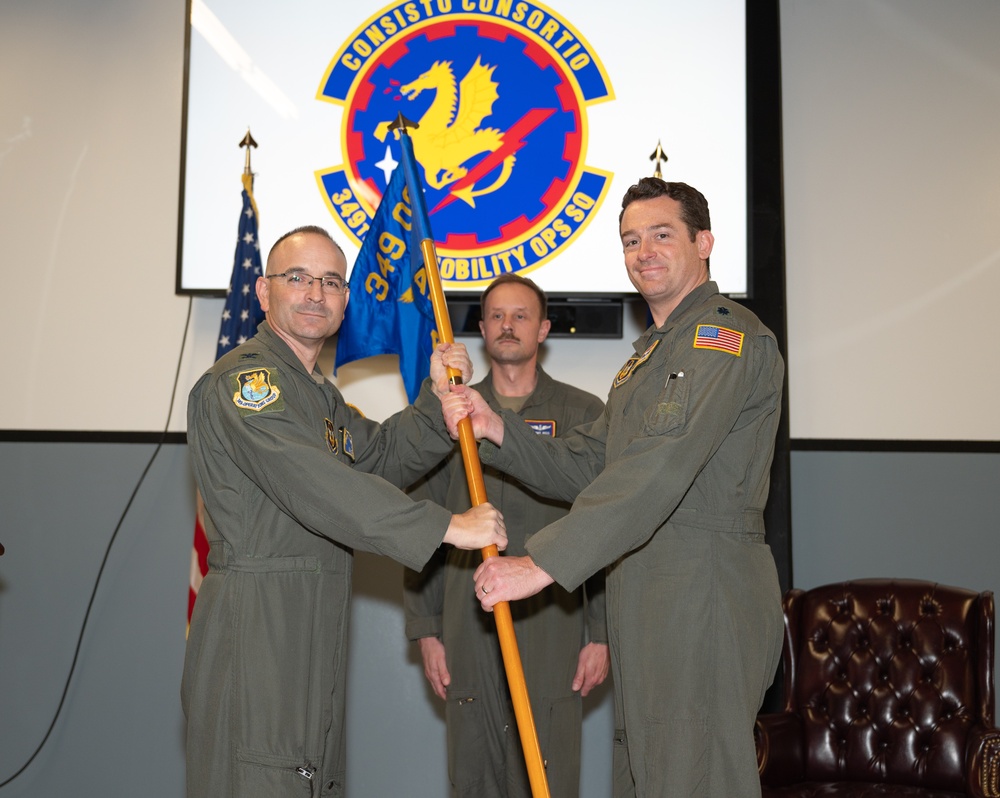 349 AMW welcomes new 349 AMOS commander