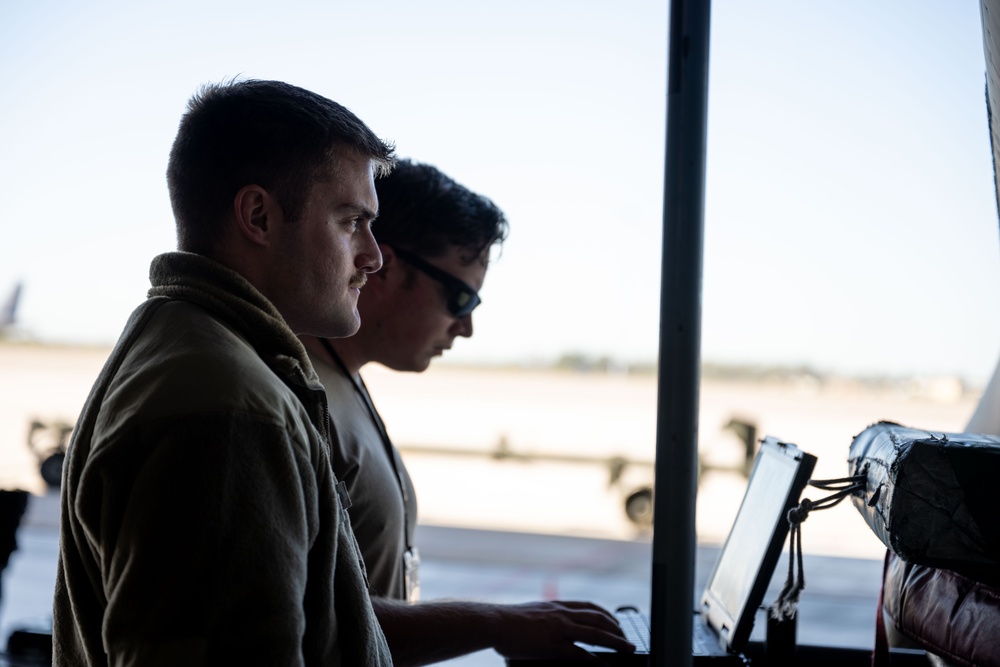 6th and 927th AMXS performs maintenance during NORE