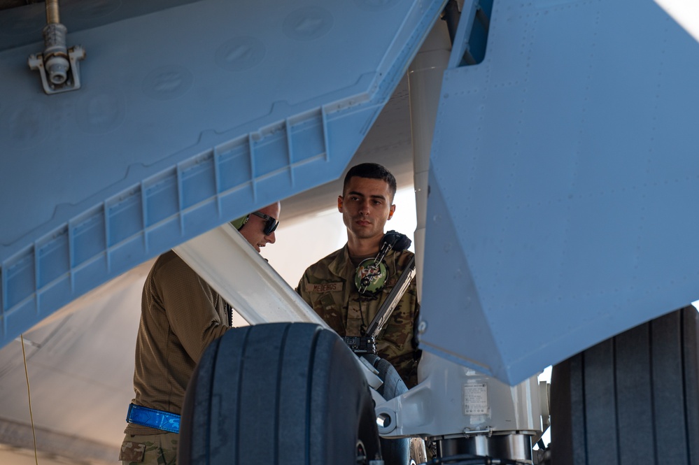 6th and 927th AMXS performs maintenance during NORE