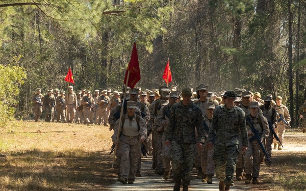 Field Medical Training Battalion ‒ East conducts casualty evacuation training