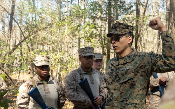 Field Medical Training Battalion ‒ East conducts casualty evacuation training