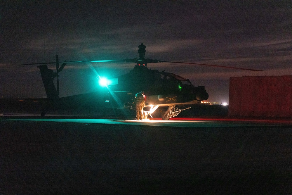 Task Force Nighthawk Apache Flight