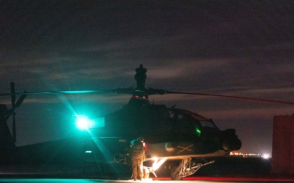 Task Force Nighthawk Apache Flight