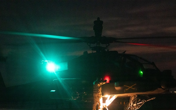 Task Force Nighthawk Apache Flight