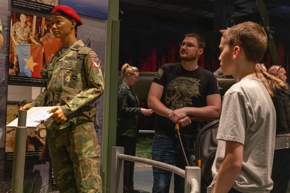 Family of Pfc. Roland L. Bragg tours Airborne &amp; Special Operations Museum