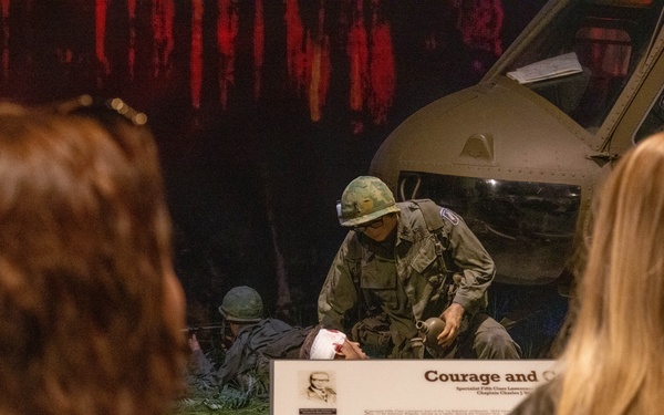 Family of Pfc. Roland L. Bragg tours Airborne &amp; Special Operations Museum