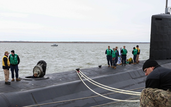 USS Oregon (SSN 793) Completes Homeport Shift to Norfolk