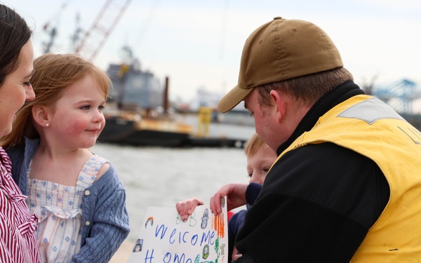 USS Oregon (SSN 793) shifts home ports to Norfolk