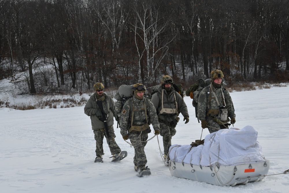 177th Leader Sharpens Cold-Weather Edge, Graduates Subzero Survival Course