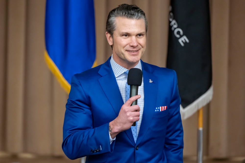 SD Hegseth Speaks to USSYP Students