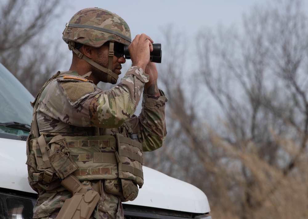 U.S. Soldier surveys the Southern Border at Del Rio