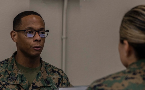 I MEF Marines meet with monitors at MMEA Roadshow