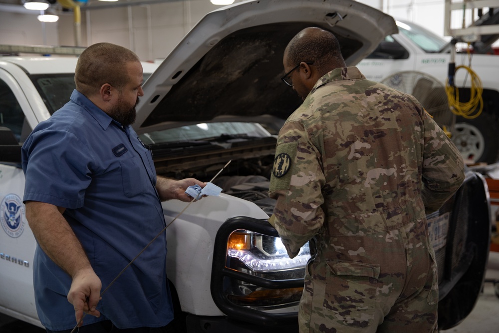 U.S. Soldiers collaborate with Border Patrol to support southern border mission
