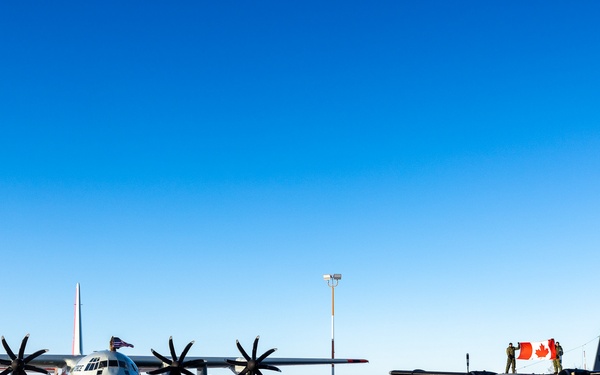 Operation Nanook-Nunalivut Group Photo