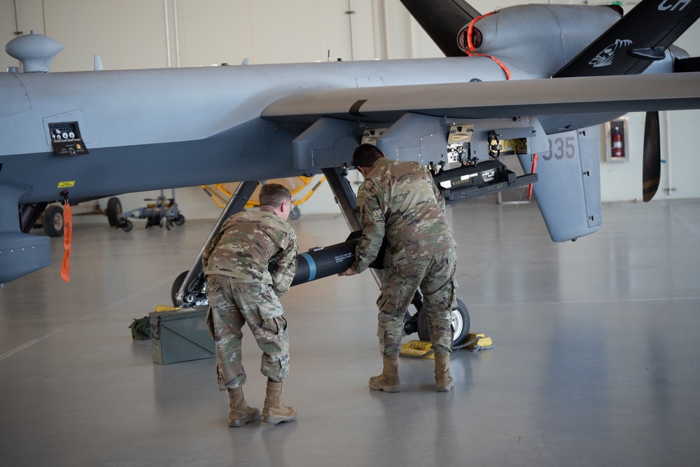 Airmen Compete in Finale Load Crew Competition for the Year