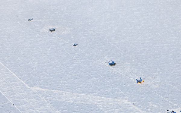 Husky Camp on Parsons Lake