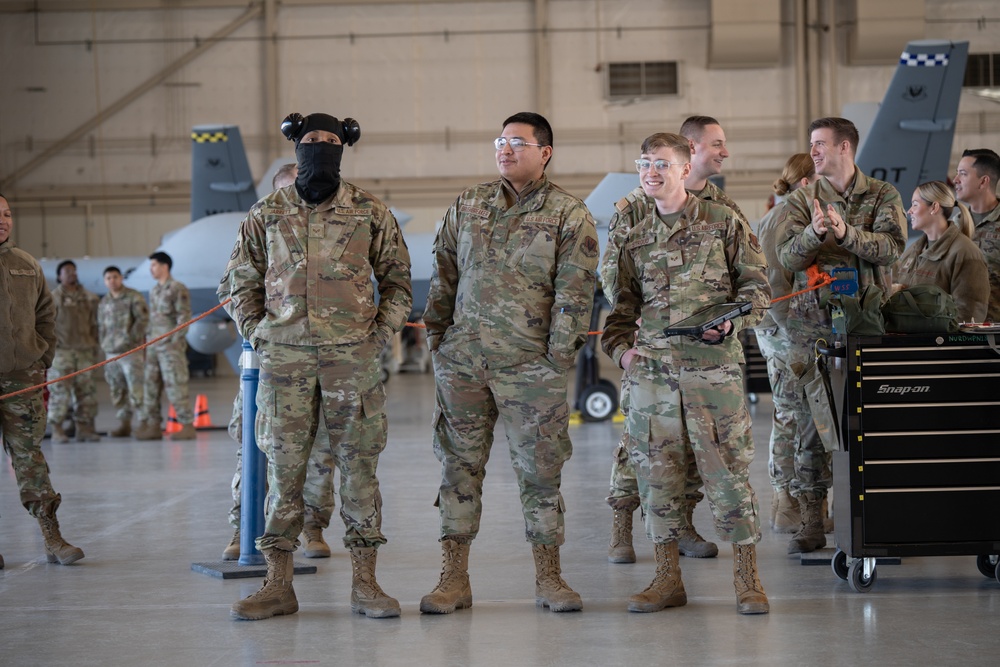 Airmen Compete in Finale Load Crew Competition for the Year