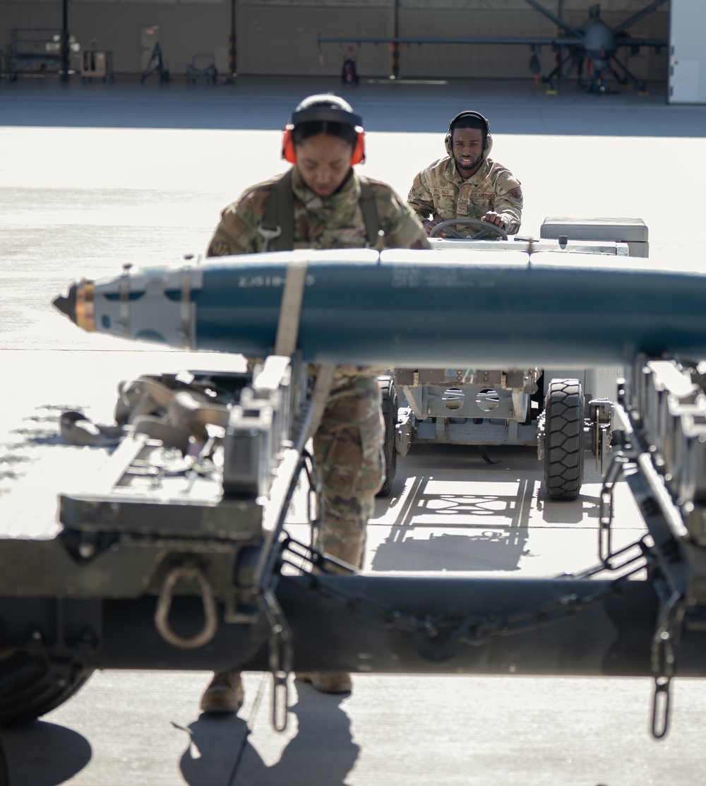 Airmen Compete in Finale Load Crew Competition for the Year