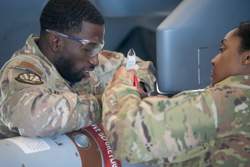 Airmen Compete in Finale Load Crew Competition for the Year