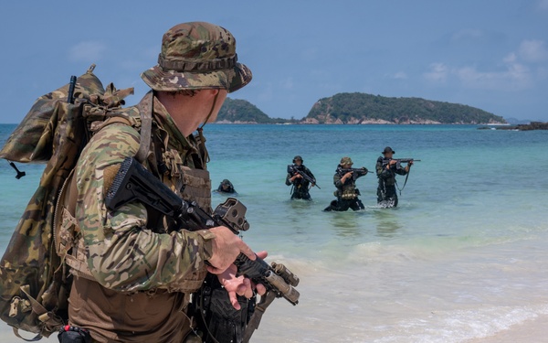 Cobra Gold 25 | Thailand, U.S Naval Special Warfare Over-The-Beach Training