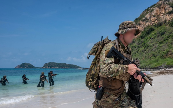 Cobra Gold 25 | Thailand, U.S Naval Special Warfare Over-The-Beach Training
