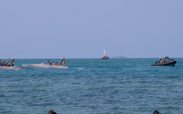 Cobra Gold 25 | Thailand, U.S Naval Special Warfare Over-The-Beach Training