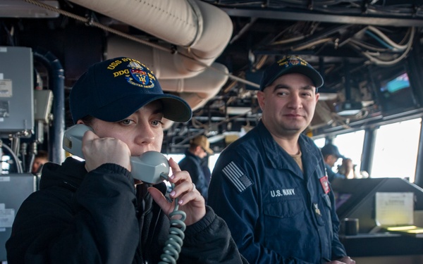 USS Sterett conducts routine operations as part of the Carl Vinson Carrier Strike Group