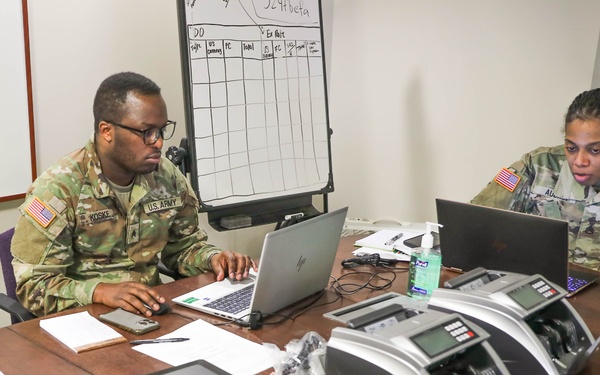 1946th Financial Detachment Executes Manual Disbursement Operations Training