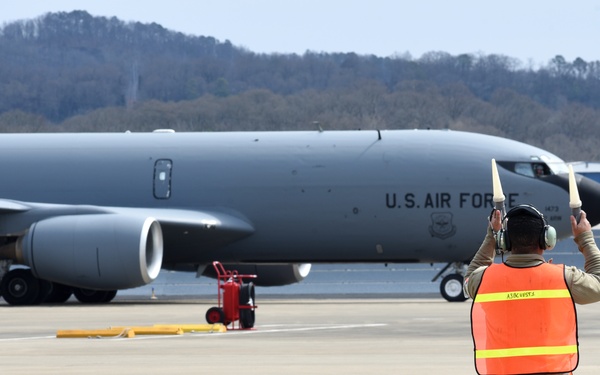 117th Maintenance Group Airmen Ensure Mission Readiness