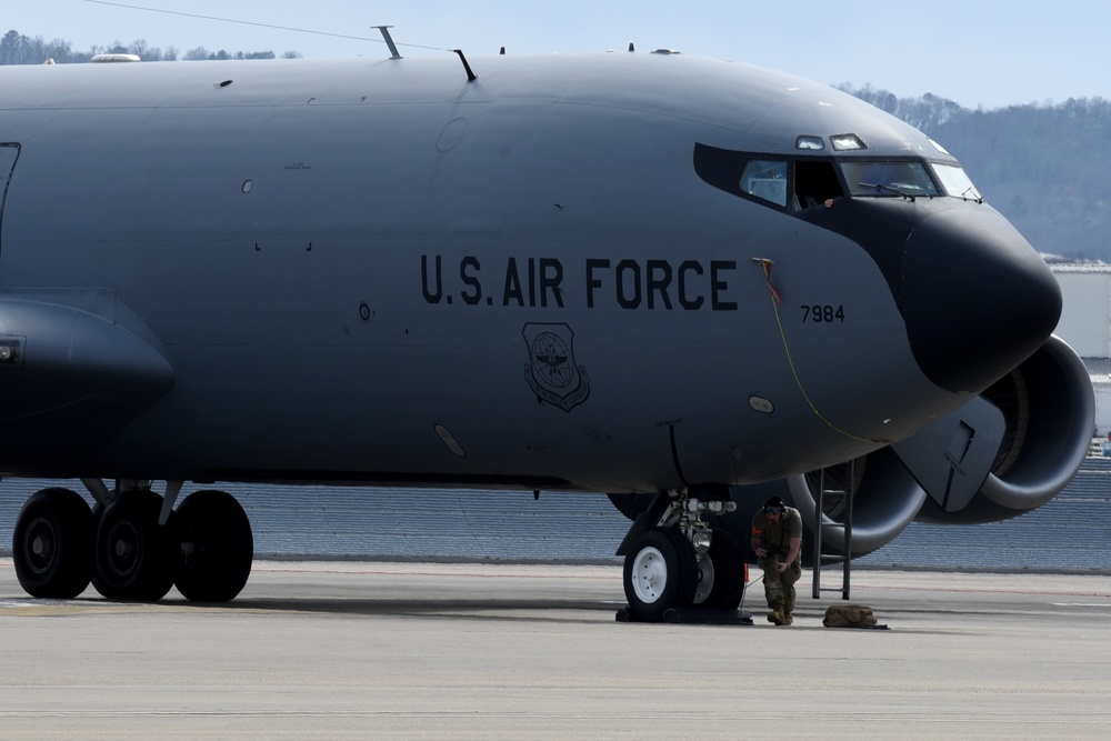 117th Maintenance Group Airmen Ensure Mission Readiness