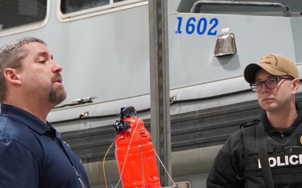 Security training onboard Naval Weapons Station Yorktown