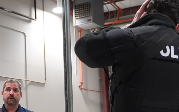 Security training onboard Naval Weapons Station Yorktown