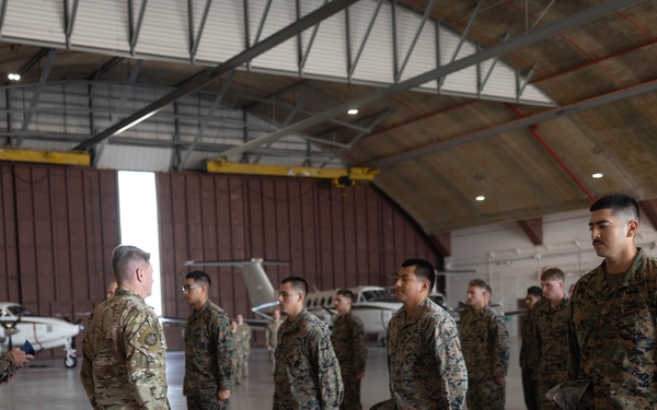 Joint Task Force Southern Guard commander recognizes Marine linguist's support