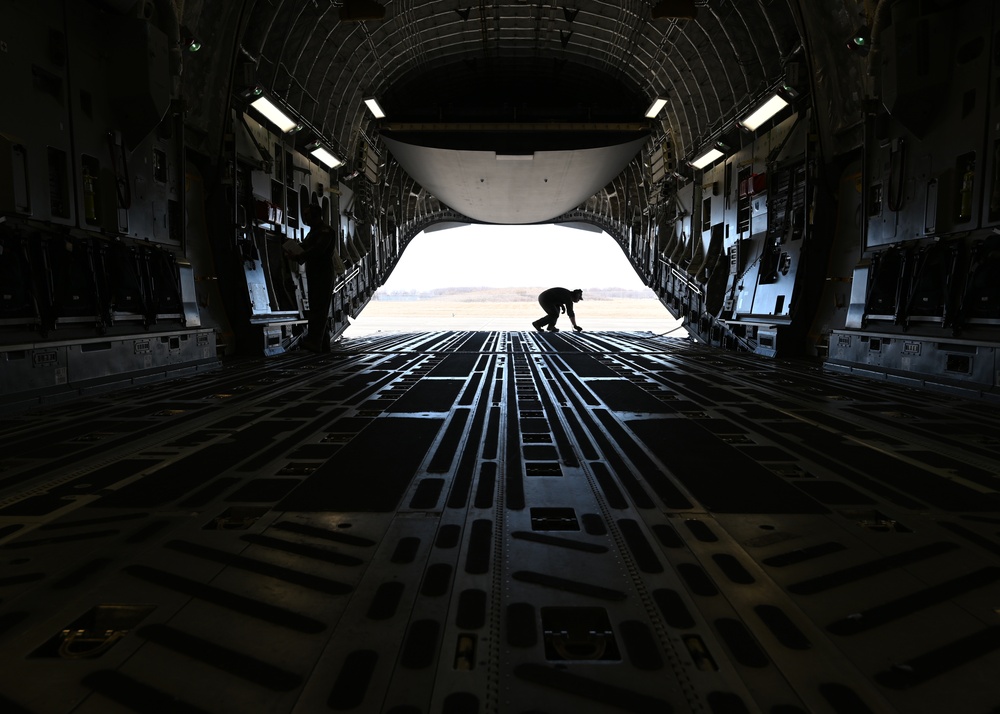 172d Airlift Wing supports Advanced Wrath