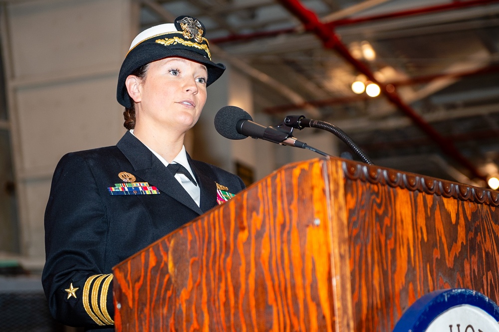 Navy Reserve Center Alameda Changes Command