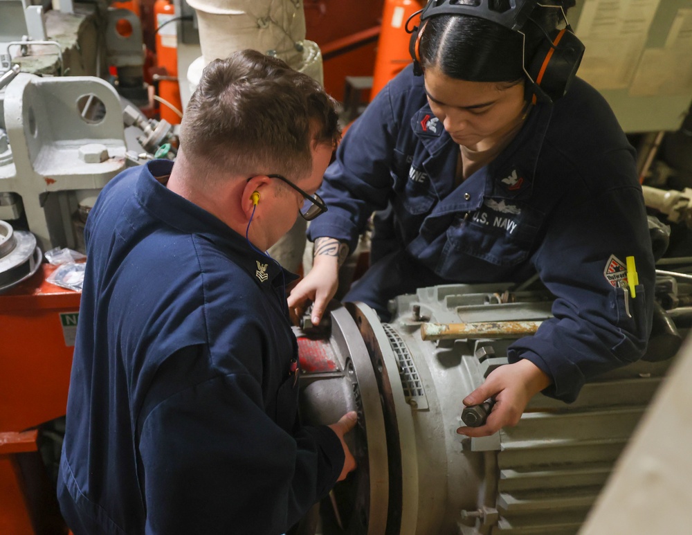 USS William P. Lawrence conducts routine operations as part of the Carl Vinson Carrier Strike Group