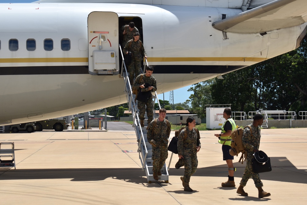 U.S. Marines, Sailors with MRF-D 25.3 arrive in Northern Territory, Australia