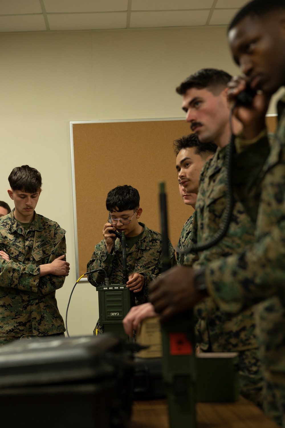 U.S. and ROK Marines Conduct Communication Checks