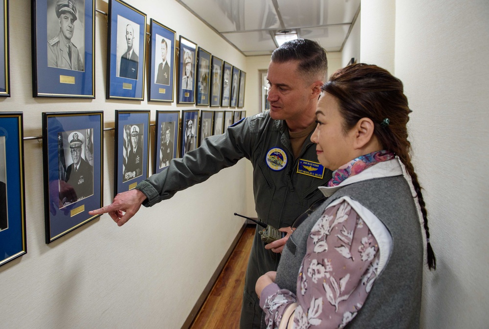 Vietnamese Refugee Returns to USS Blue Ridge