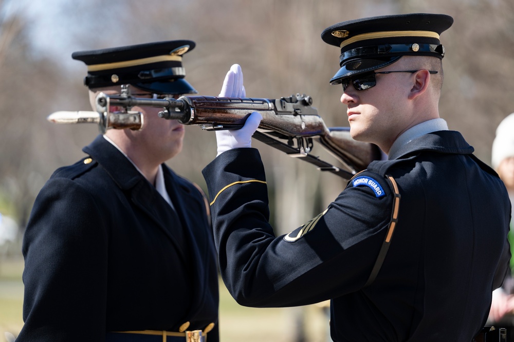 Students From the United States Senate Youth Program Visit Arlington National Cemetery