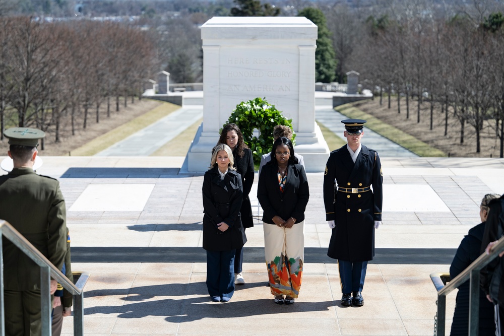 Students From the United States Senate Youth Program Visit Arlington National Cemetery